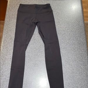 Lululemon wunder under